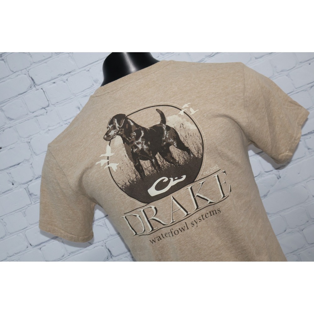 Drake Waterfowl Systems T-Shirt Men Medium Tan Pocket Graphic Labrador Dog Tee